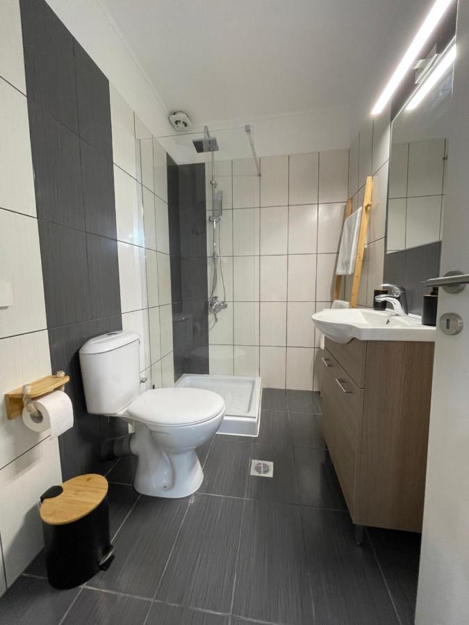 נפפקטוס Vasiliki Apartments מראה חיצוני תמונה
