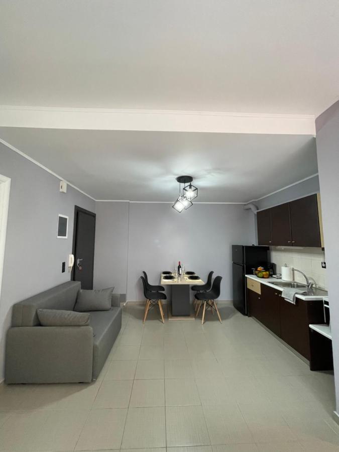 נפפקטוס Vasiliki Apartments מראה חיצוני תמונה