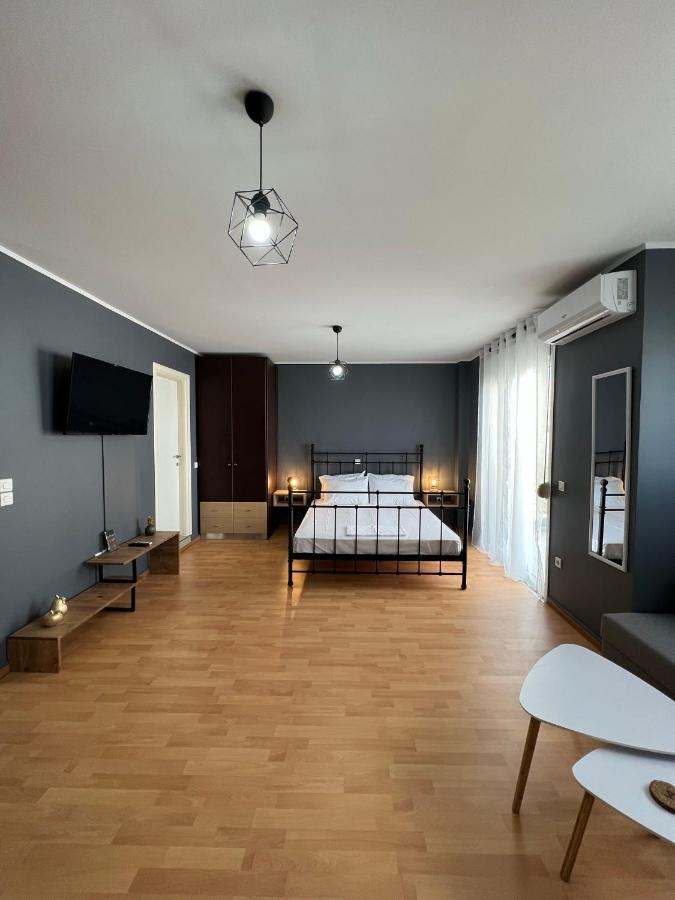 נפפקטוס Vasiliki Apartments מראה חיצוני תמונה