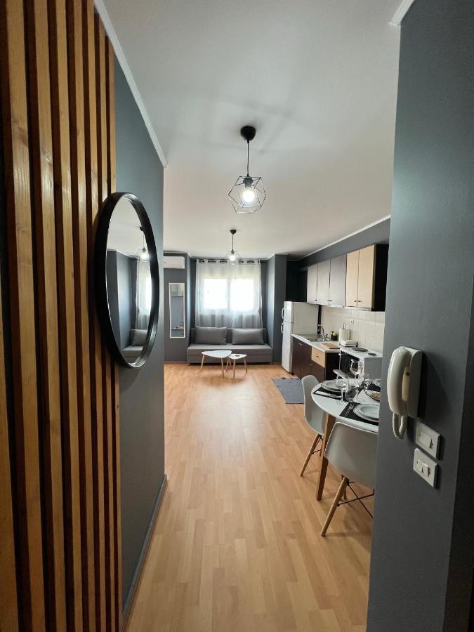 נפפקטוס Vasiliki Apartments מראה חיצוני תמונה